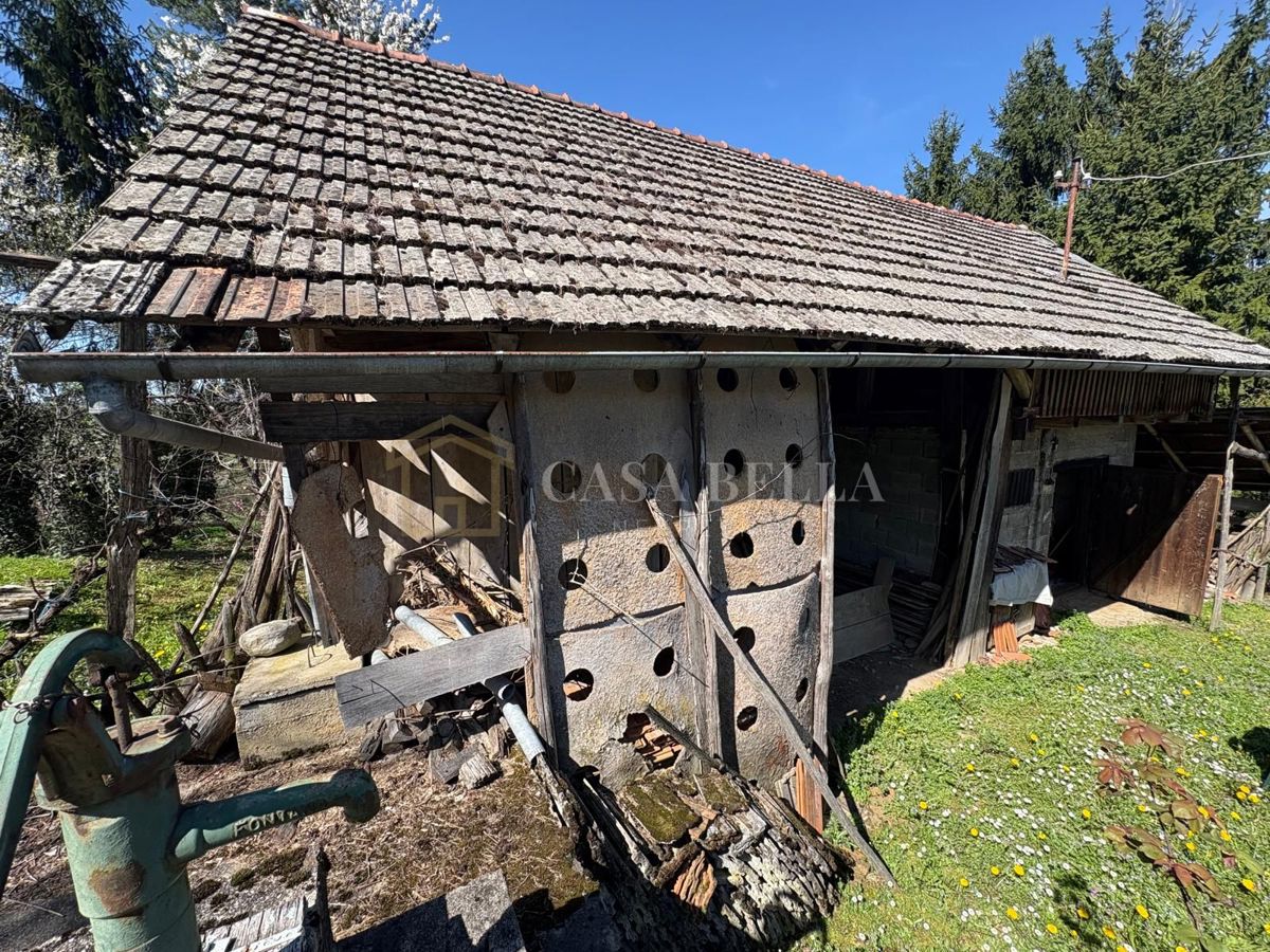 Dom Na sprzedaż - KARLOVAČKA ŽAKANJE