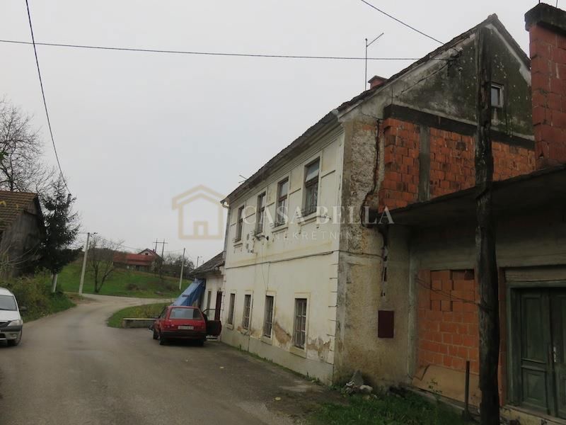 Hiša Na predaj - KARLOVAČKA KARLOVAC