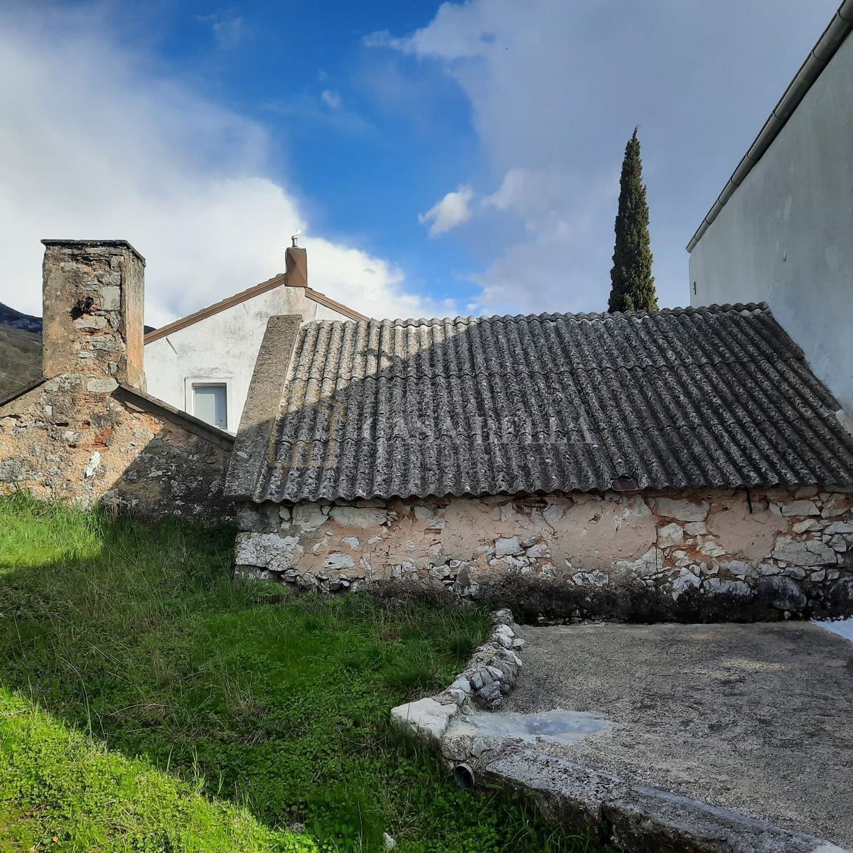 Kuća Na prodaju - PRIMORSKO-GORANSKA VINODOLSKA OPĆINA
