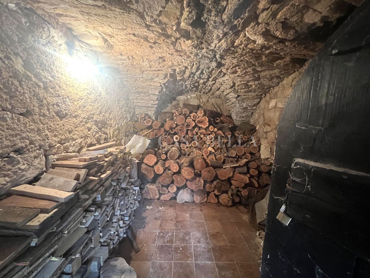 House For sale - PRIMORSKO-GORANSKA VINODOLSKA OPĆINA