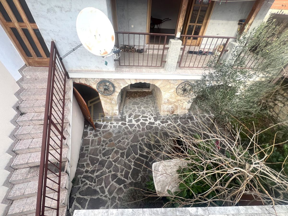 House For sale - Primorsko-goranska Vinodolska Općina - foto 3/36