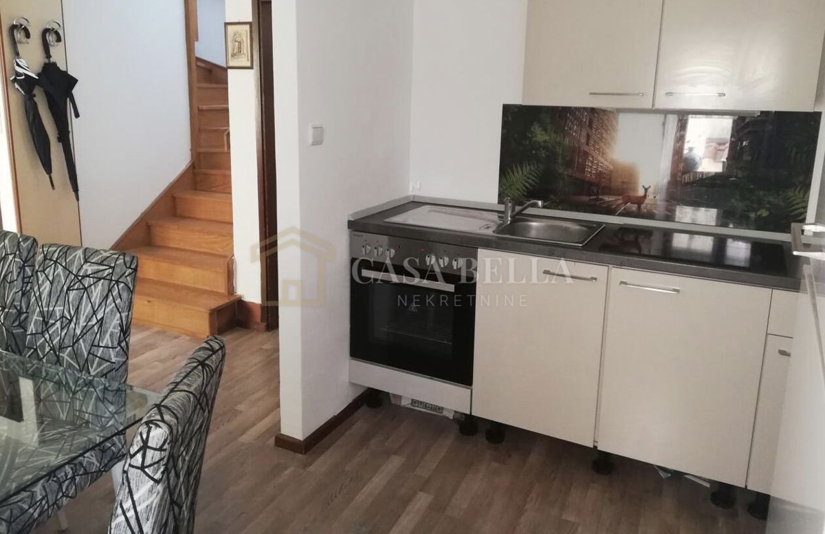 Apartmán Na predaj - PRIMORSKO-GORANSKA LOVRAN