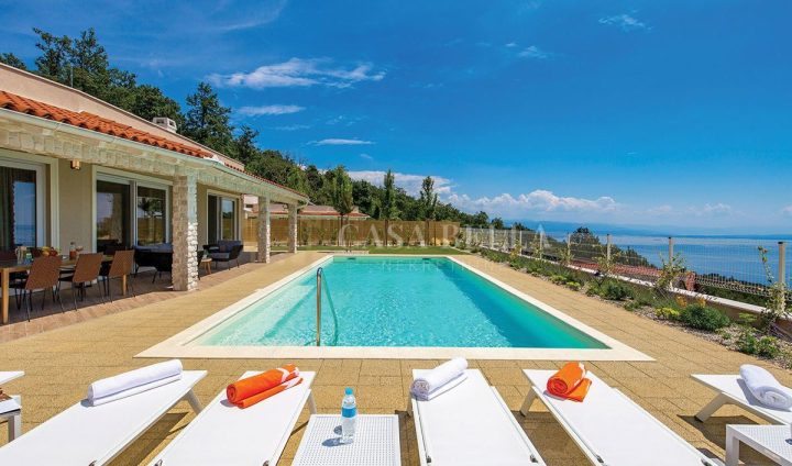 Hiša na predaj – Opatija