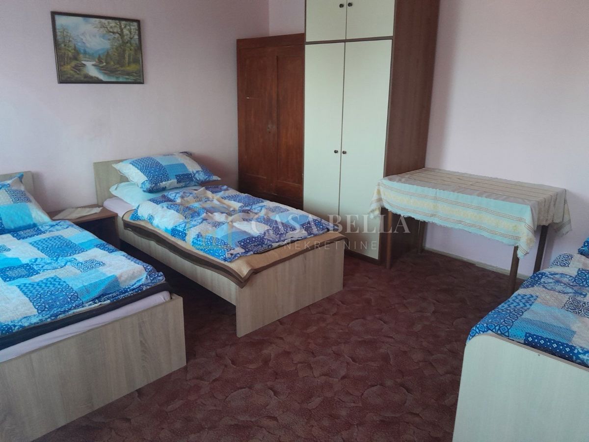 Dom Na prenájom - PRIMORSKO-GORANSKA CRIKVENICA