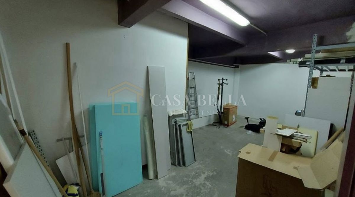 Lokal użytkowy Na sprzedaż - Primorsko-goranska Rijeka - foto 3/4