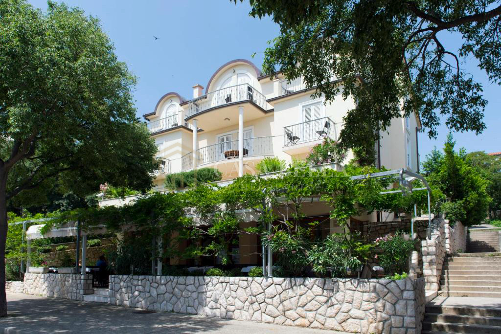 Lokal użytkowy Na sprzedaż - PRIMORSKO-GORANSKA NOVI VINODOLSKI