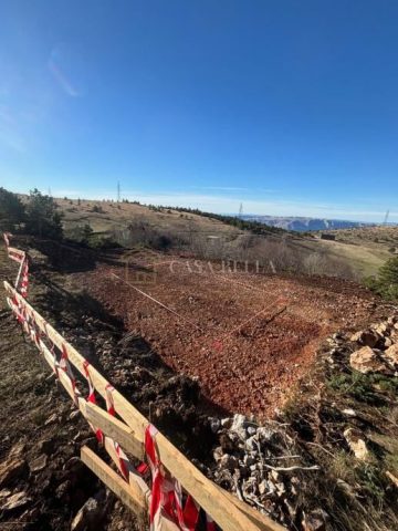 Land for sale – Senj