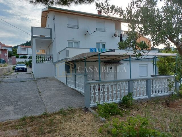 Haus zu verkaufen – Rab