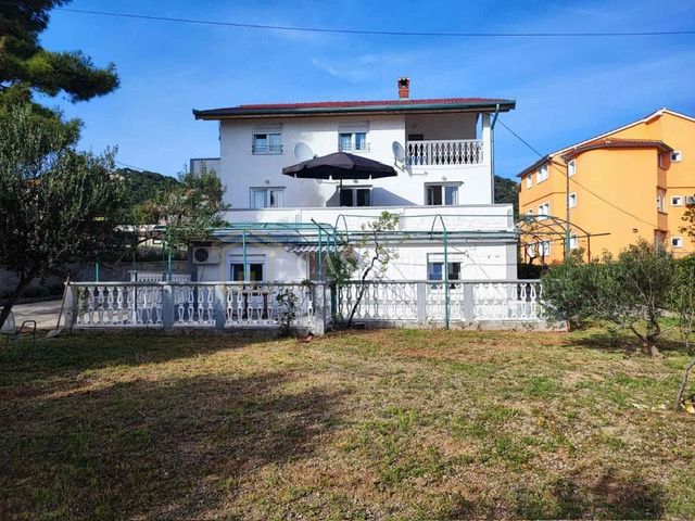 Casa In vendita - PRIMORSKO-GORANSKA RAB