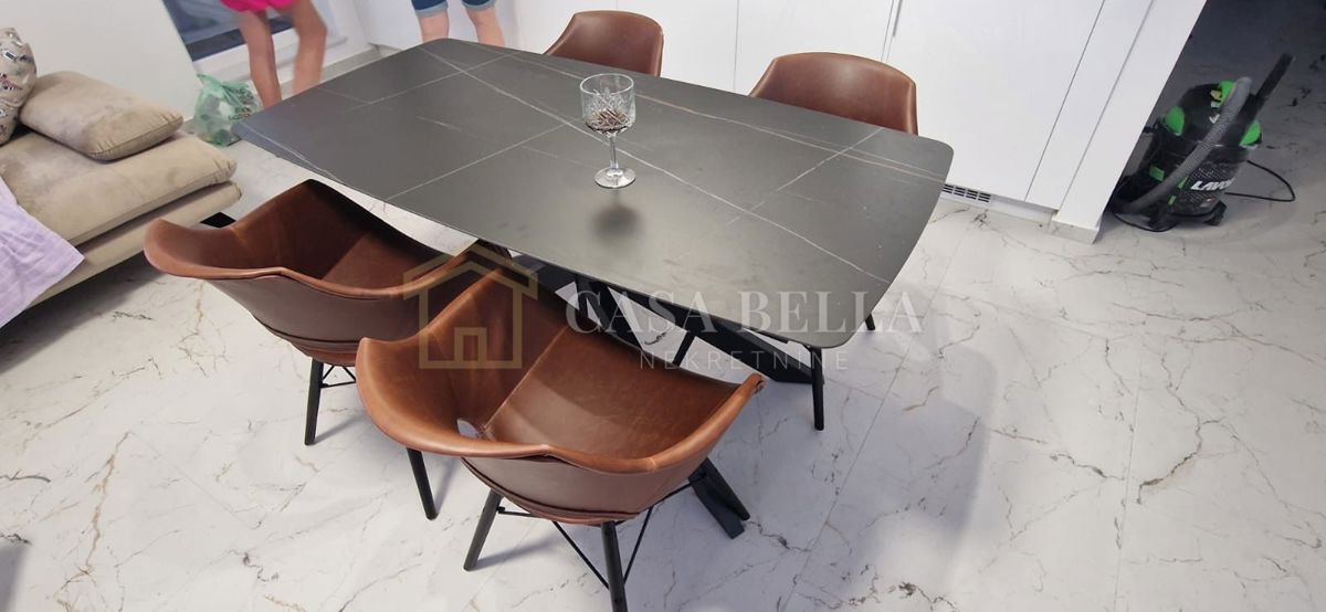 Apartment Zu verkaufen - LIČKO-SENJSKA NOVALJA