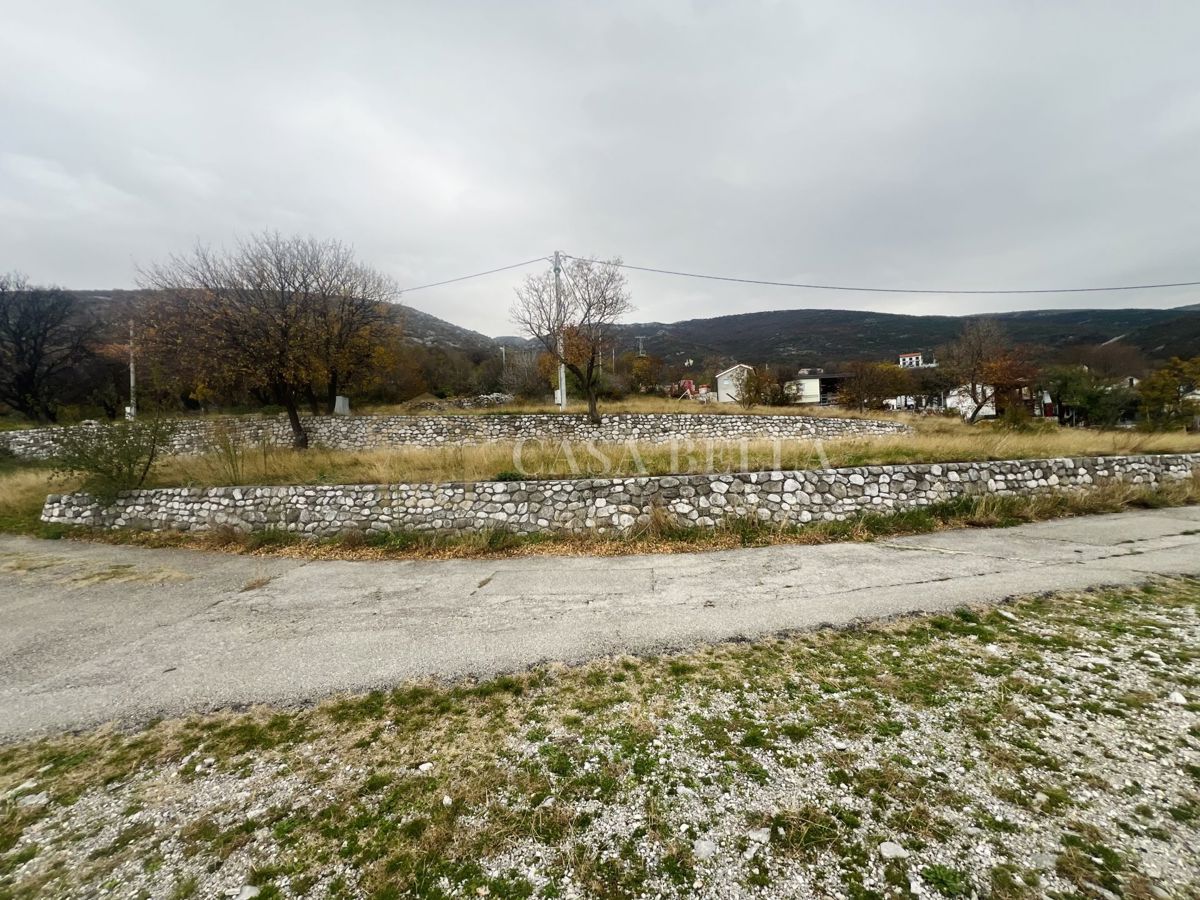 Zemljište Na prodaju - PRIMORSKO-GORANSKA NOVI VINODOLSKI