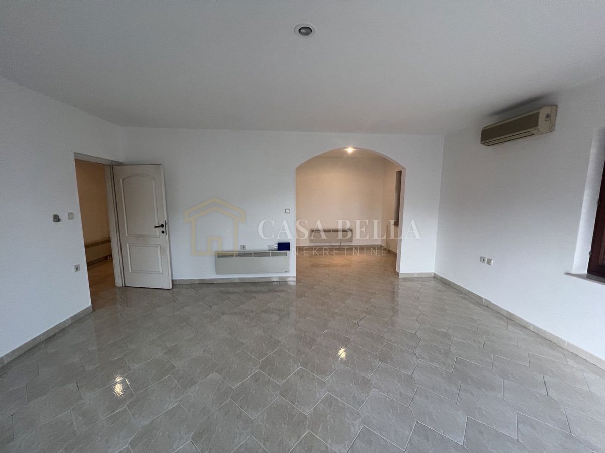 Apartment Zu verkaufen - PRIMORSKO-GORANSKA LOVRAN