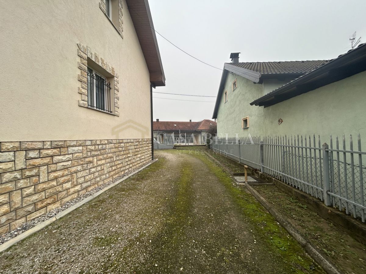 Maison À vendre - ZAGREBAČKA JASTREBARSKO