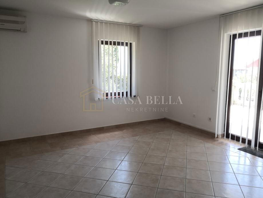 Appartamento In vendita - Primorsko-goranska Novi Vinodolski - foto 5/10