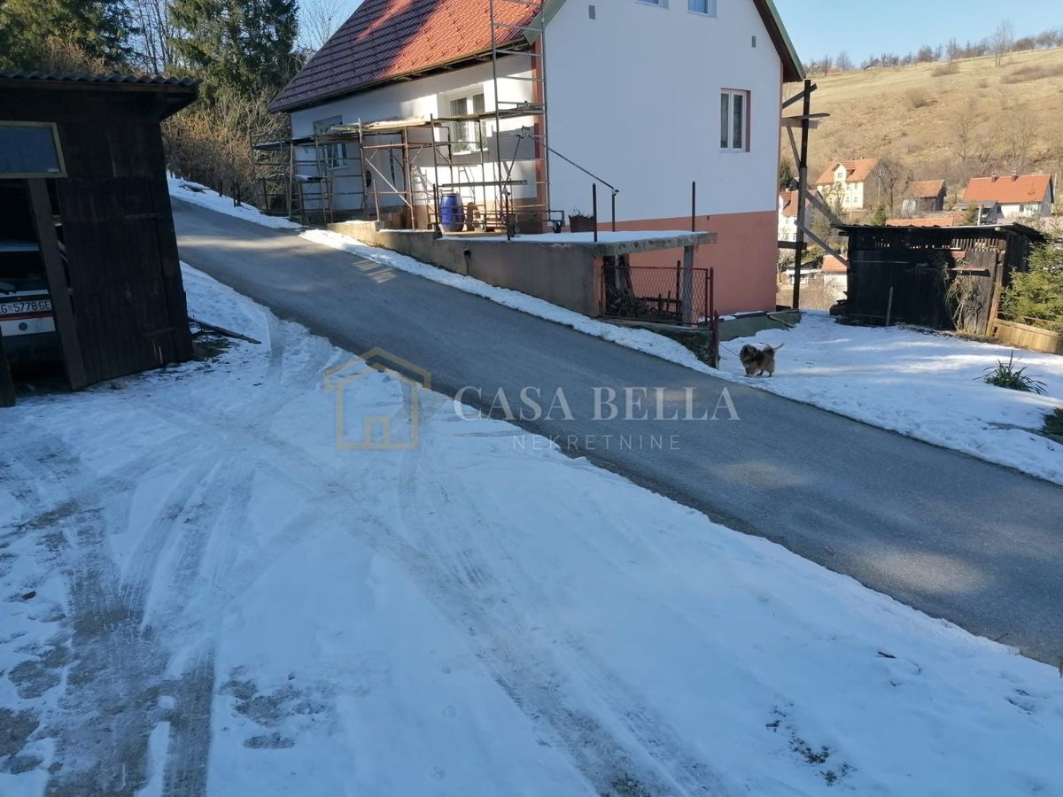 Zemljište Na prodaju - PRIMORSKO-GORANSKA BROD MORAVICE