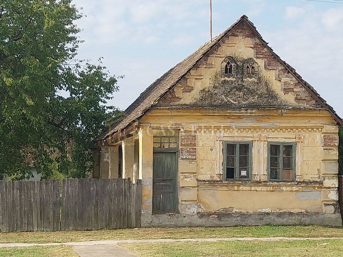 Haus Zu verkaufen - OSJEČKO-BARANJSKA VALPOVO