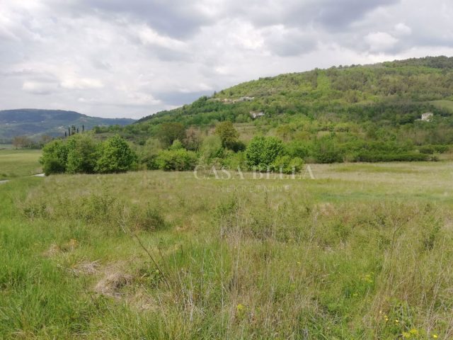 Działka na sprzedaż – Motovun