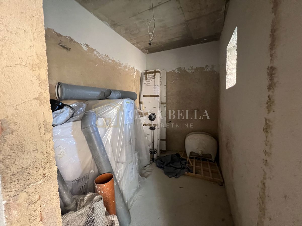 Kuća Na prodaju - PRIMORSKO-GORANSKA VINODOLSKA OPĆINA