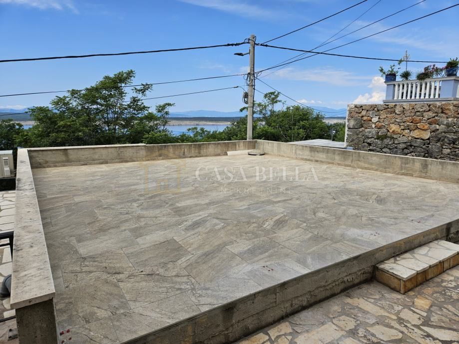 Stan Na prodaju - PRIMORSKO-GORANSKA CRIKVENICA