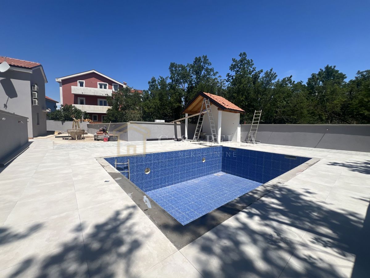 Haus Zu verkaufen - PRIMORSKO-GORANSKA CRIKVENICA