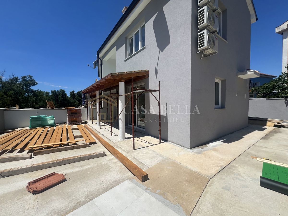 Haus Zu verkaufen - PRIMORSKO-GORANSKA CRIKVENICA