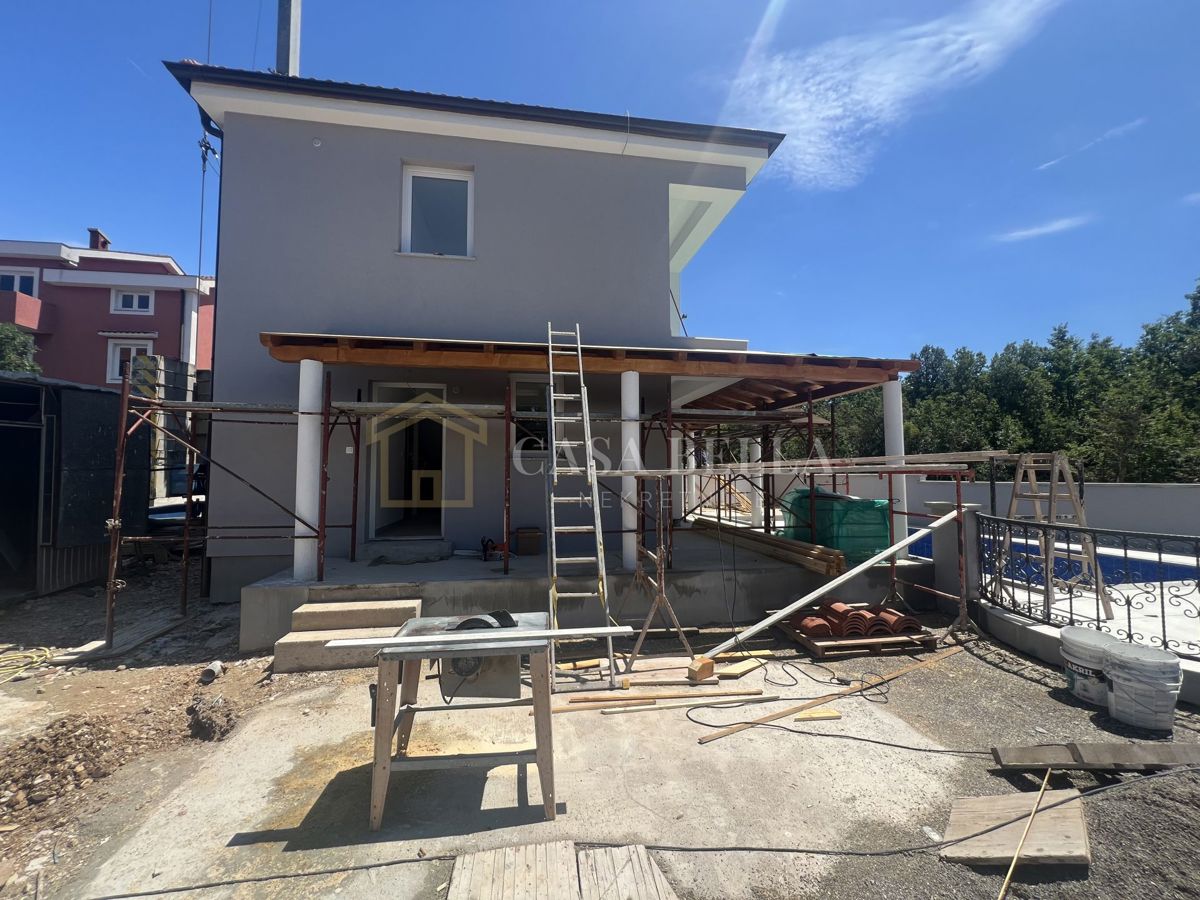 Kuća Na prodaju - PRIMORSKO-GORANSKA CRIKVENICA