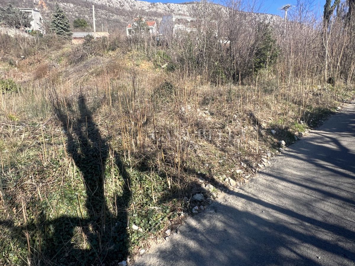 Zemljište Na prodaju - PRIMORSKO-GORANSKA VINODOLSKA OPĆINA
