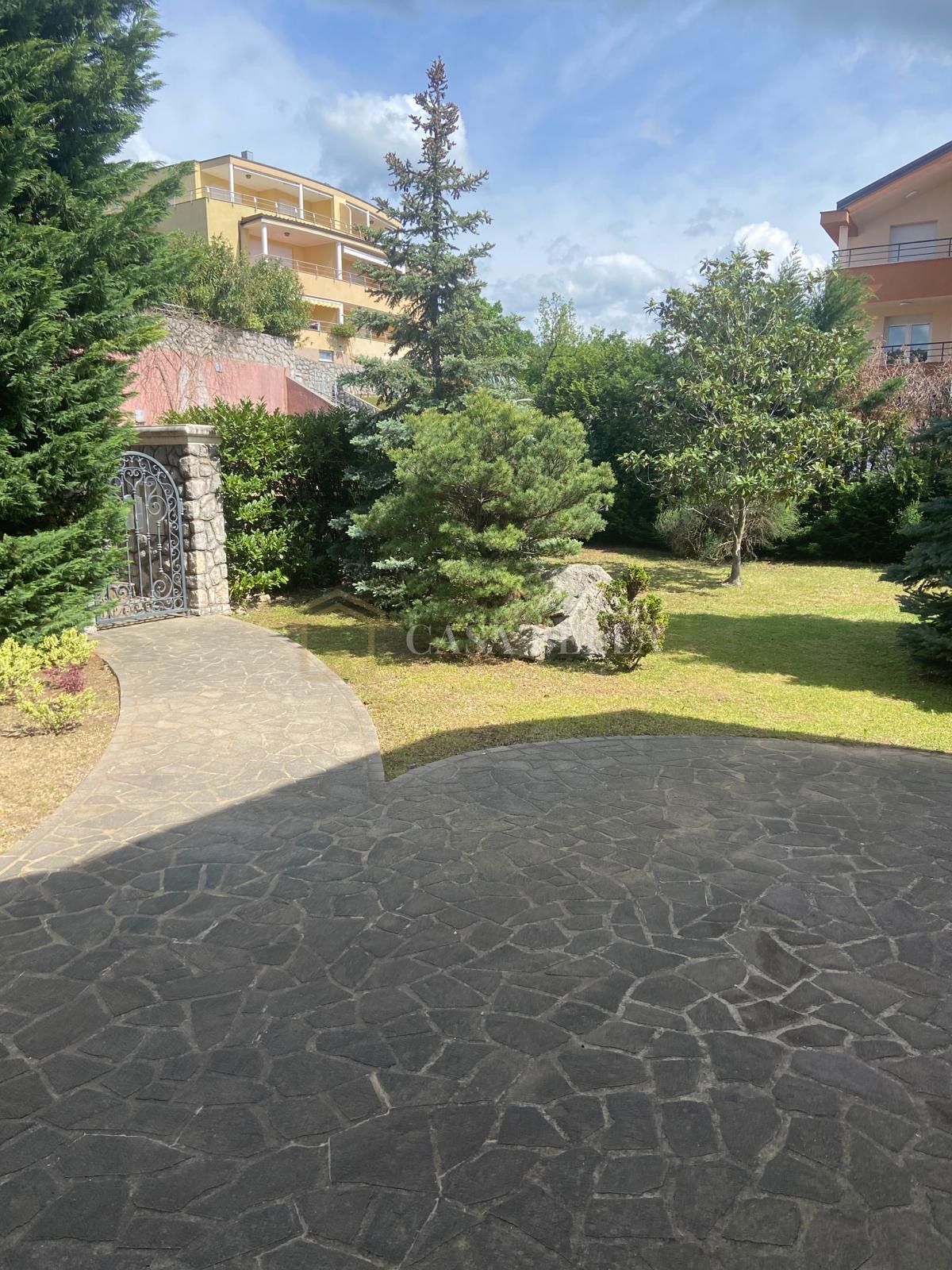 Kuća Na prodaju - PRIMORSKO-GORANSKA OPATIJA