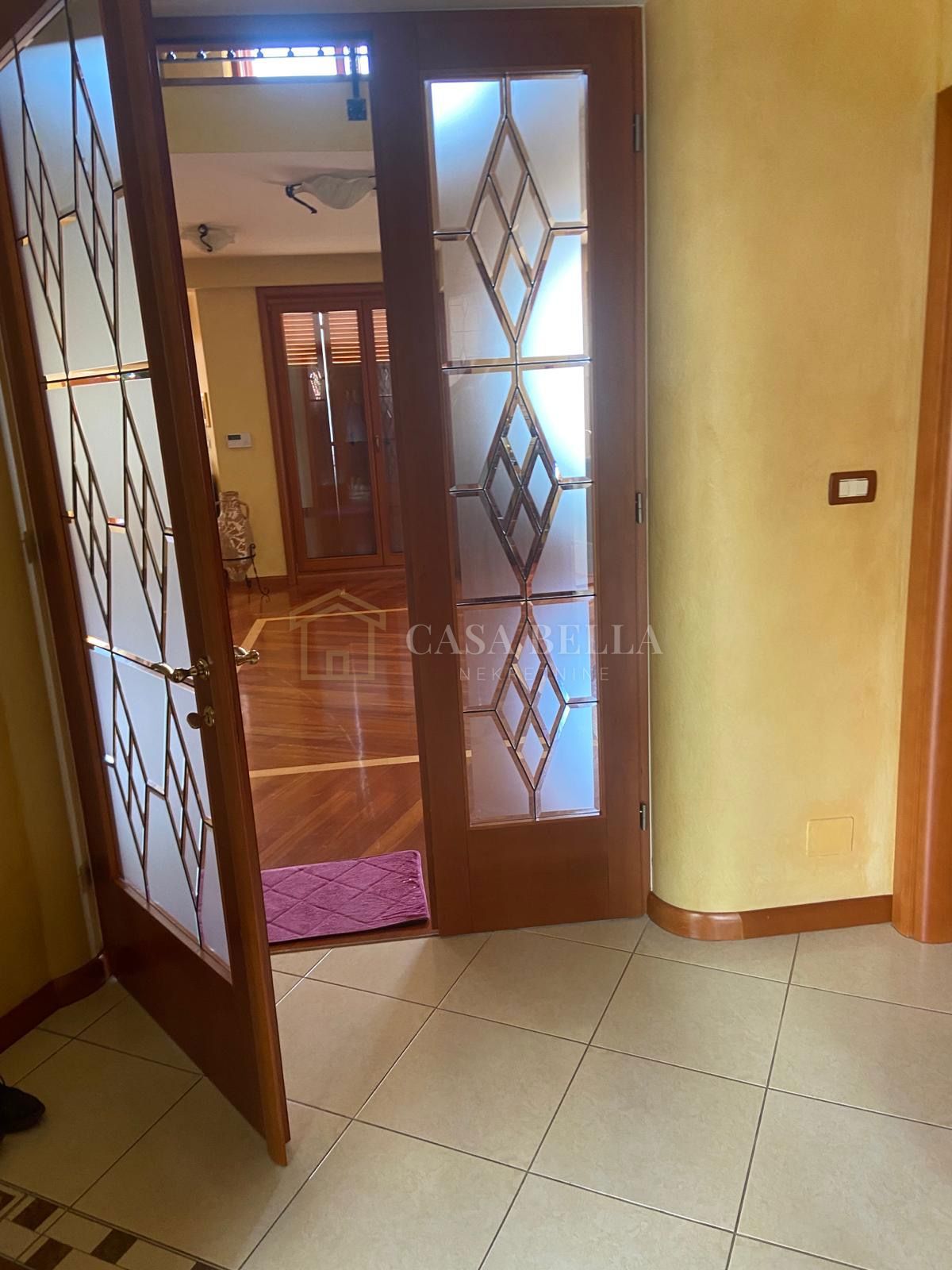 Kuća Na prodaju - PRIMORSKO-GORANSKA OPATIJA