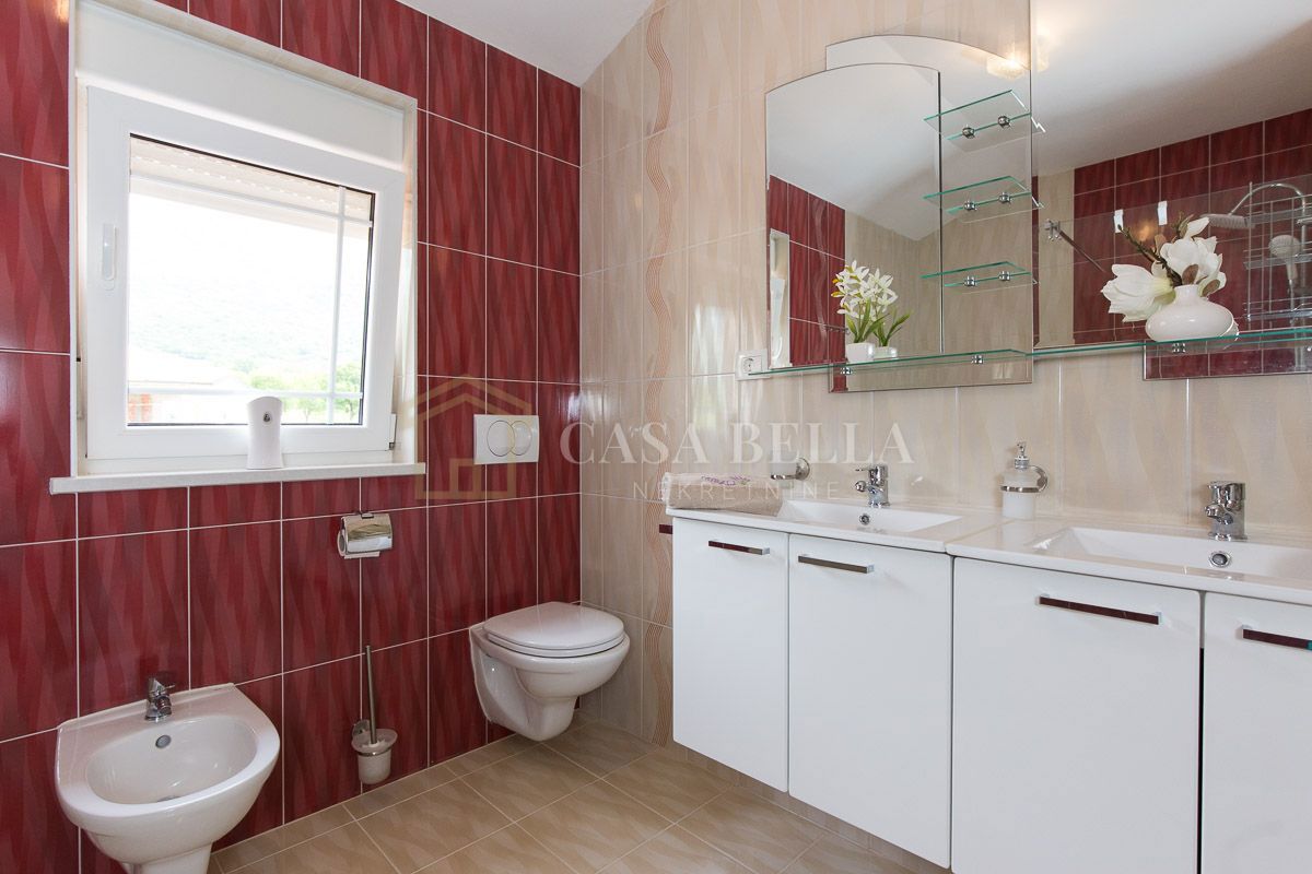 House For sale - PRIMORSKO-GORANSKA VINODOLSKA OPĆINA