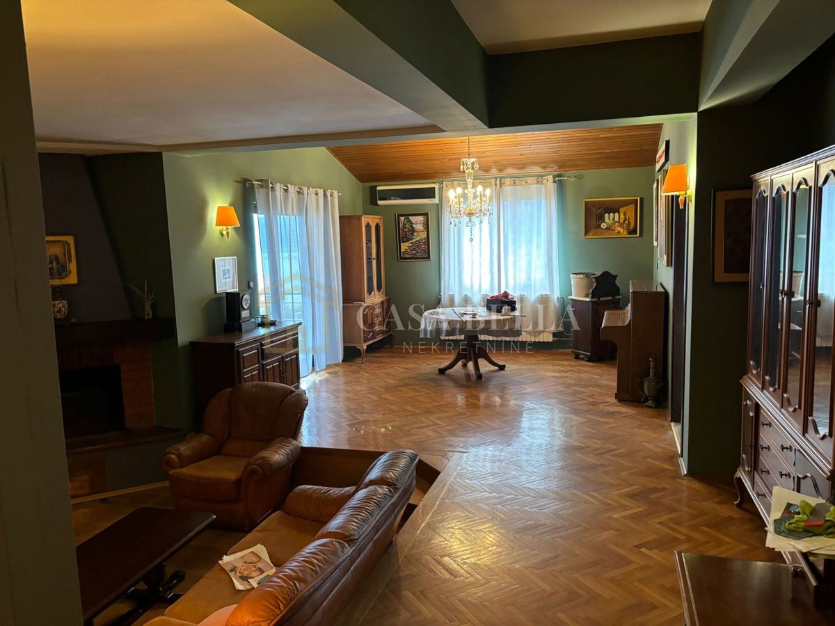 Dom Na sprzedaż - PRIMORSKO-GORANSKA RIJEKA