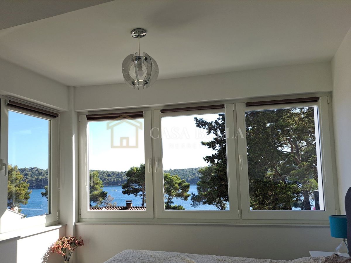 Hiša Na predaj - PRIMORSKO-GORANSKA MALI LOŠINJ