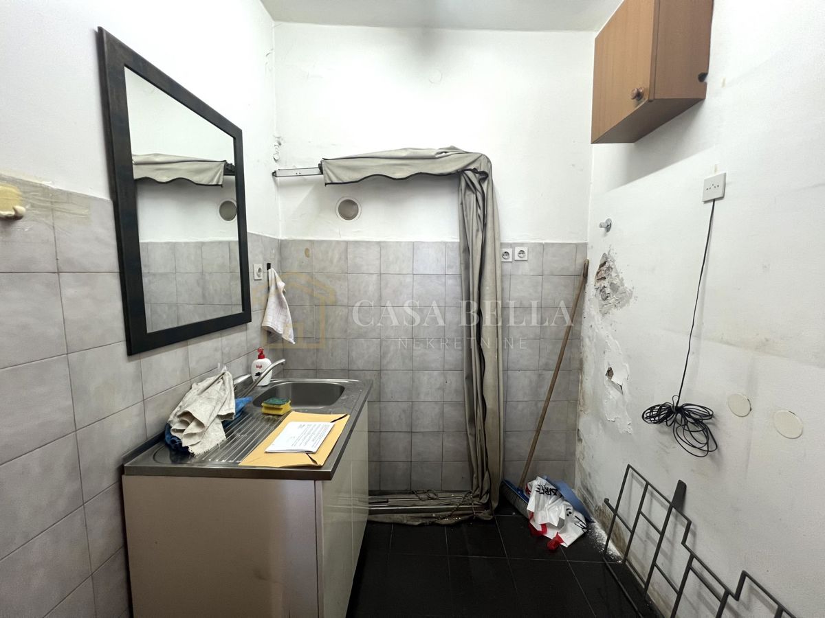 Business premises For rent - Primorsko-goranska Rijeka - foto 5/5