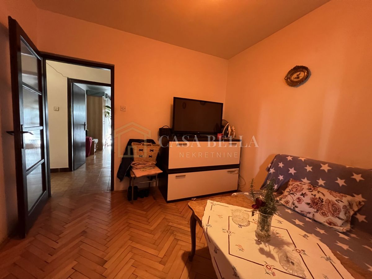 Dom Na predaj - PRIMORSKO-GORANSKA CRIKVENICA