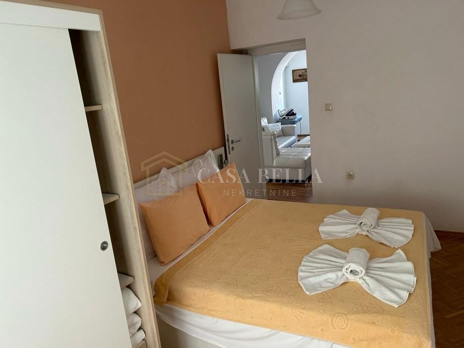 Kuća Na prodaju - PRIMORSKO-GORANSKA CRIKVENICA