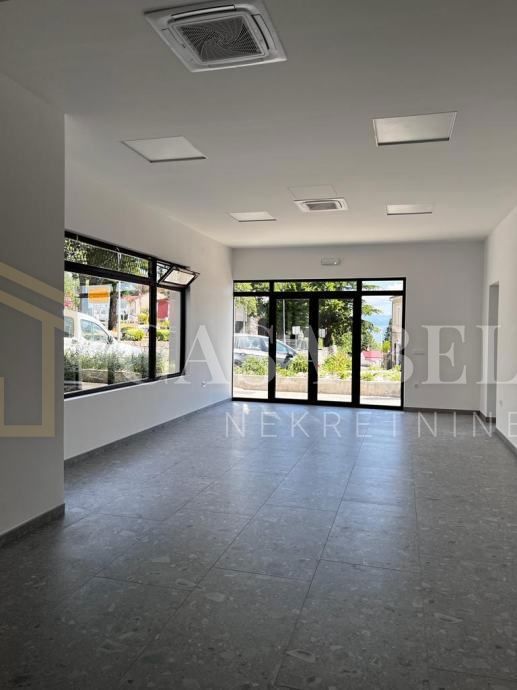Business premises For sale - Primorsko-goranska Vinodolska Općina - foto 1/10