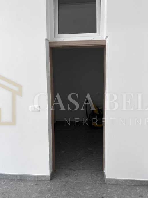 Business premises For sale - PRIMORSKO-GORANSKA VINODOLSKA OPĆINA