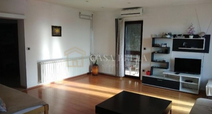 Appartement À louer - PRIMORSKO-GORANSKA KRALJEVICA