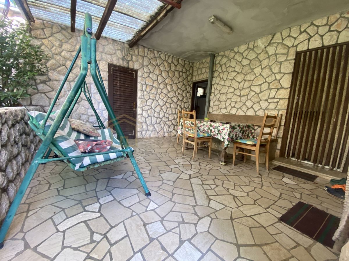 Stan Na prodaju - PRIMORSKO-GORANSKA CRIKVENICA
