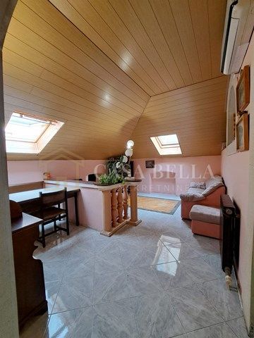 Casa In vendita - PRIMORSKO-GORANSKA NOVI VINODOLSKI