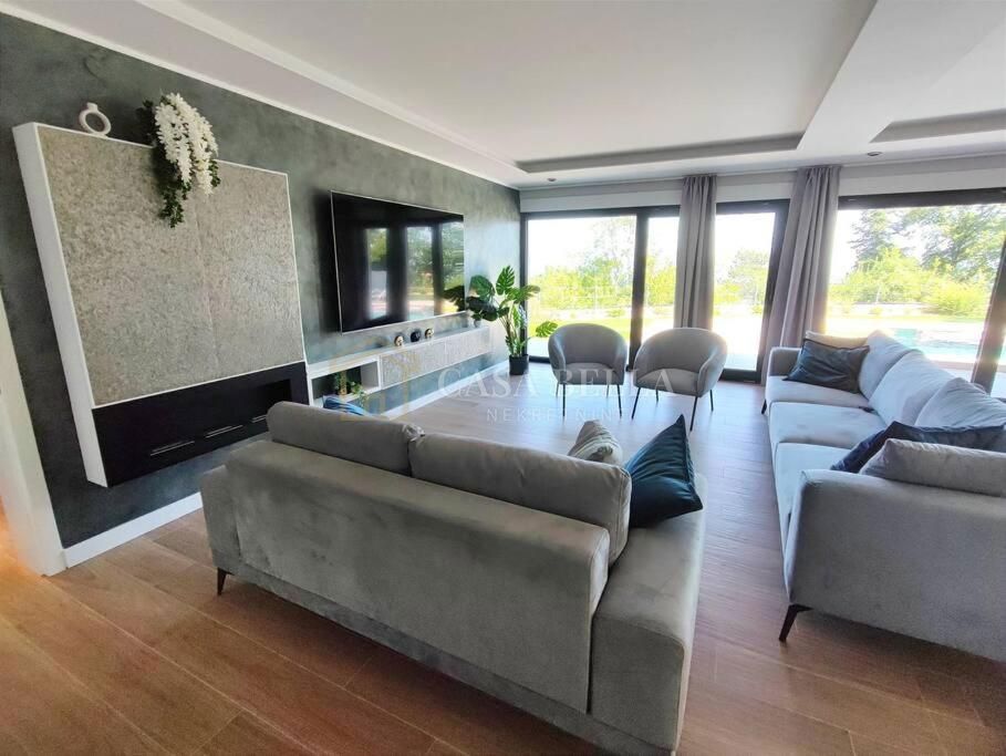 Hiša Na predaj - PRIMORSKO-GORANSKA OPATIJA