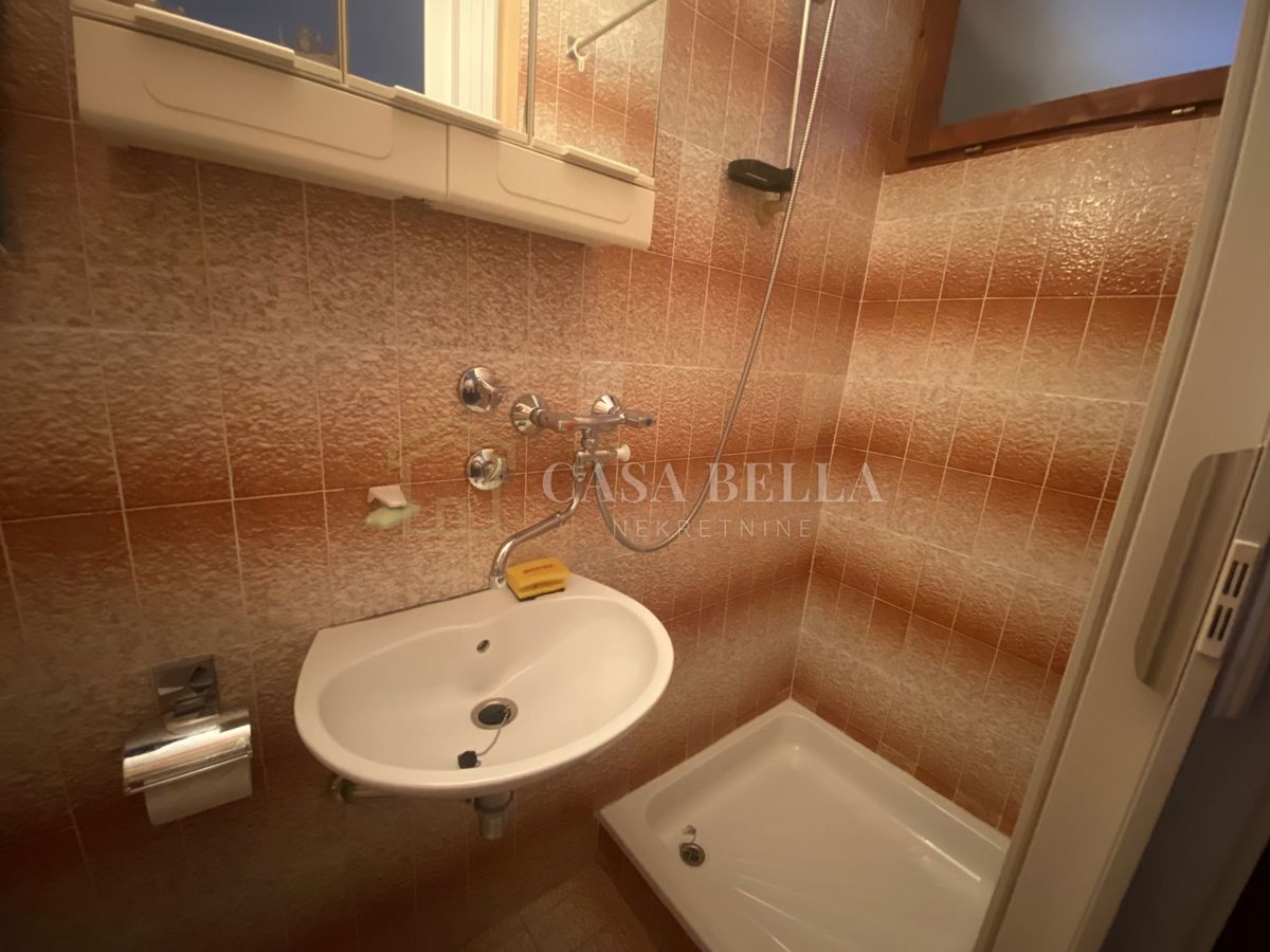 Haus Zu verkaufen - PRIMORSKO-GORANSKA NOVI VINODOLSKI