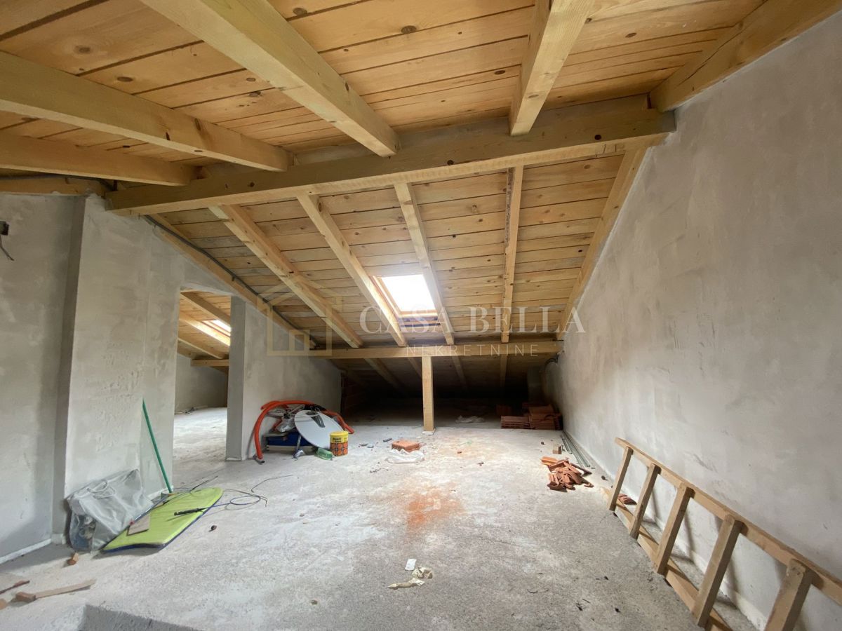 Apartma Na predaj - PRIMORSKO-GORANSKA NOVI VINODOLSKI