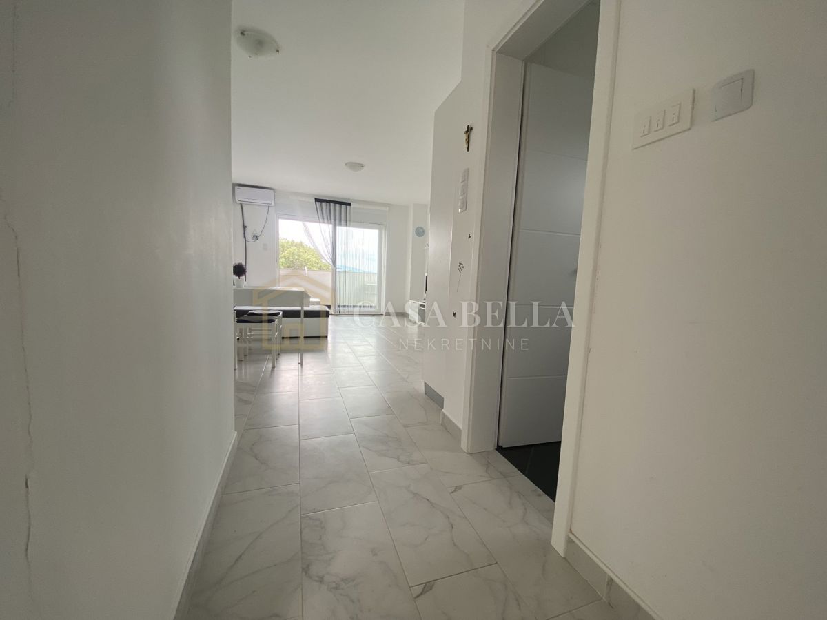 Apartma Na predaj - PRIMORSKO-GORANSKA NOVI VINODOLSKI
