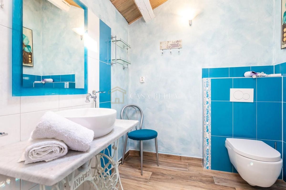 Haus Zu vermieten - PRIMORSKO-GORANSKA VINODOLSKA OPĆINA
