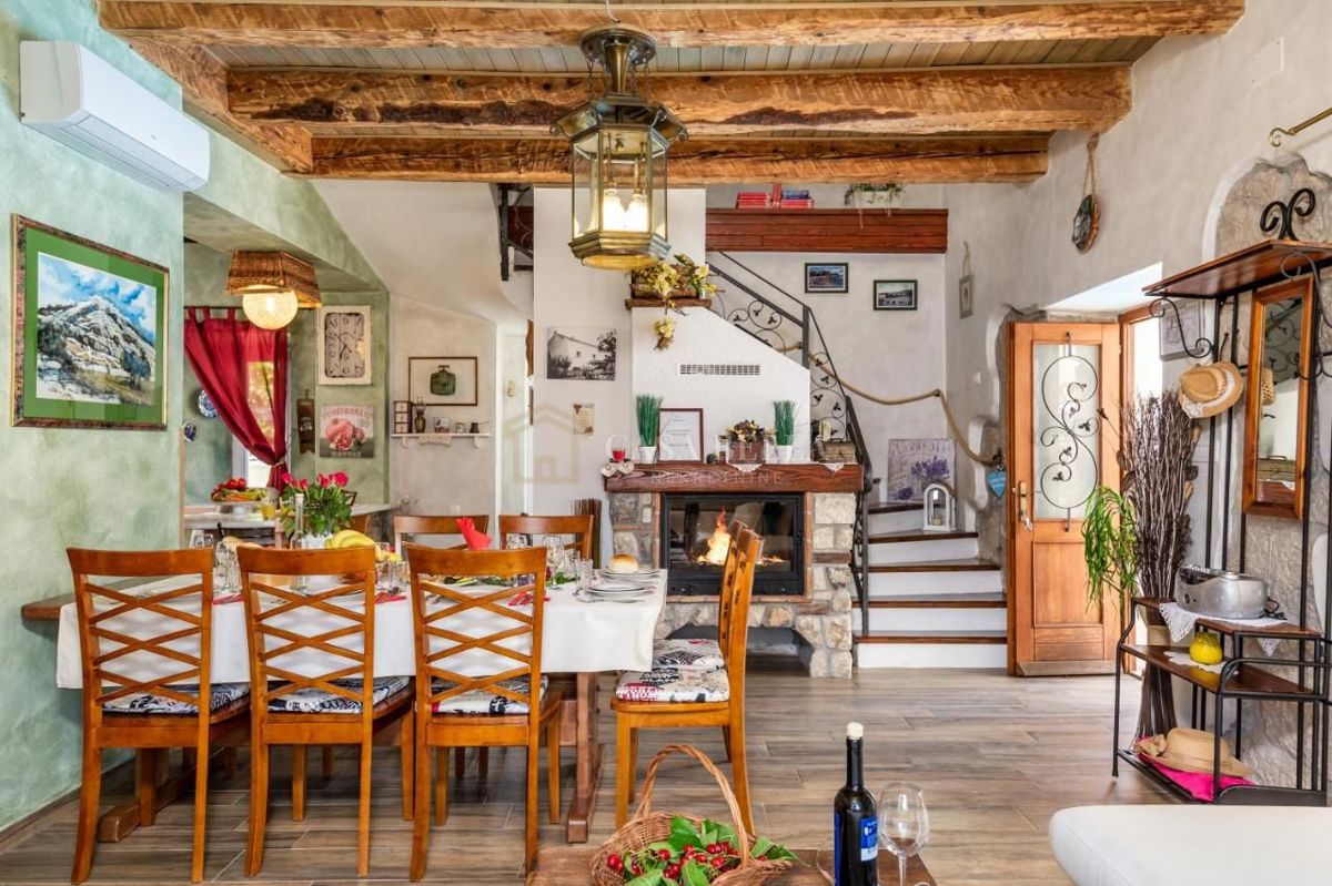 Haus Zu vermieten - PRIMORSKO-GORANSKA VINODOLSKA OPĆINA