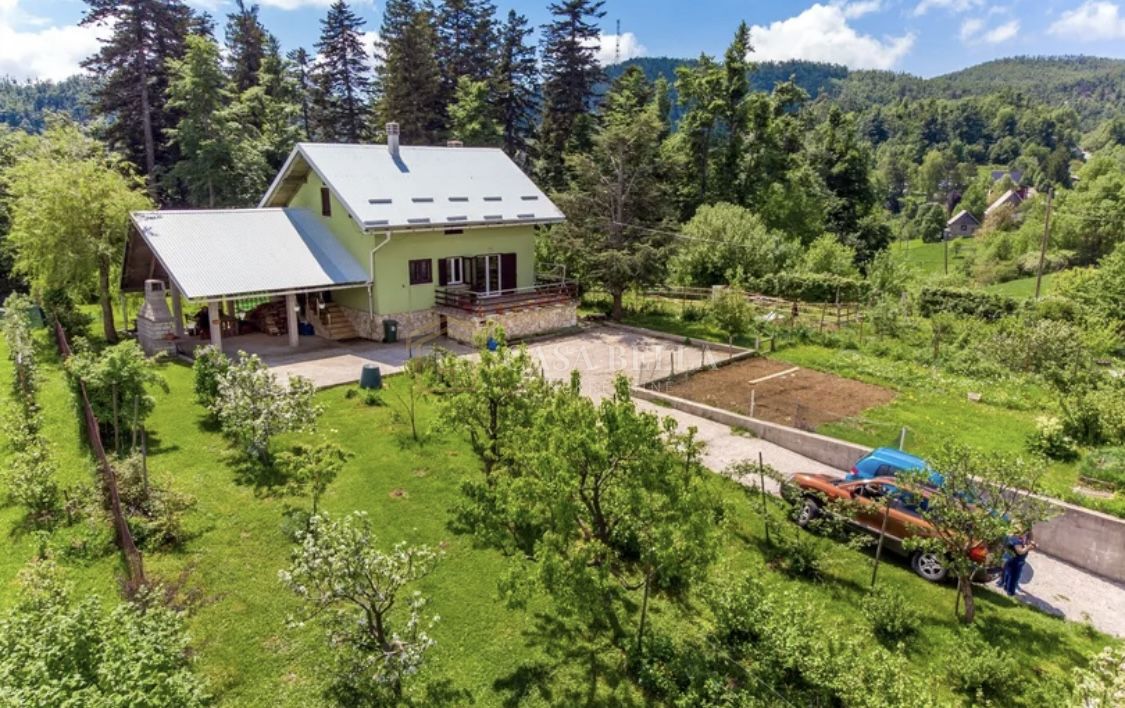 Dom Na predaj - PRIMORSKO-GORANSKA FUŽINE