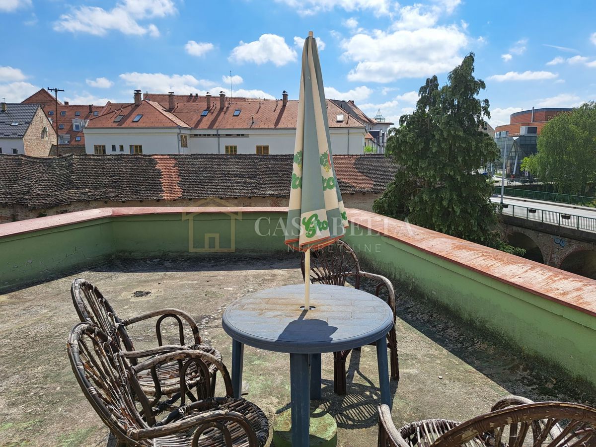 Haus Zu verkaufen - OSJEČKO-BARANJSKA VALPOVO