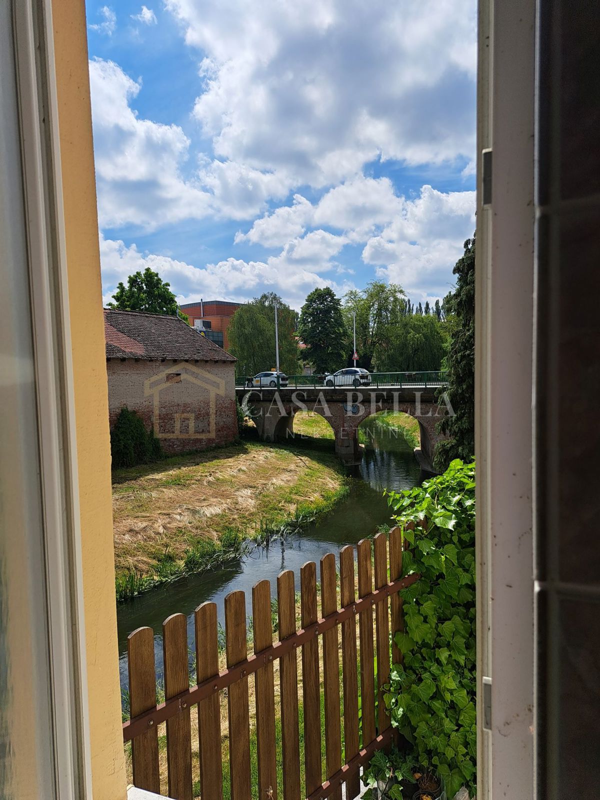 Haus Zu verkaufen - OSJEČKO-BARANJSKA VALPOVO