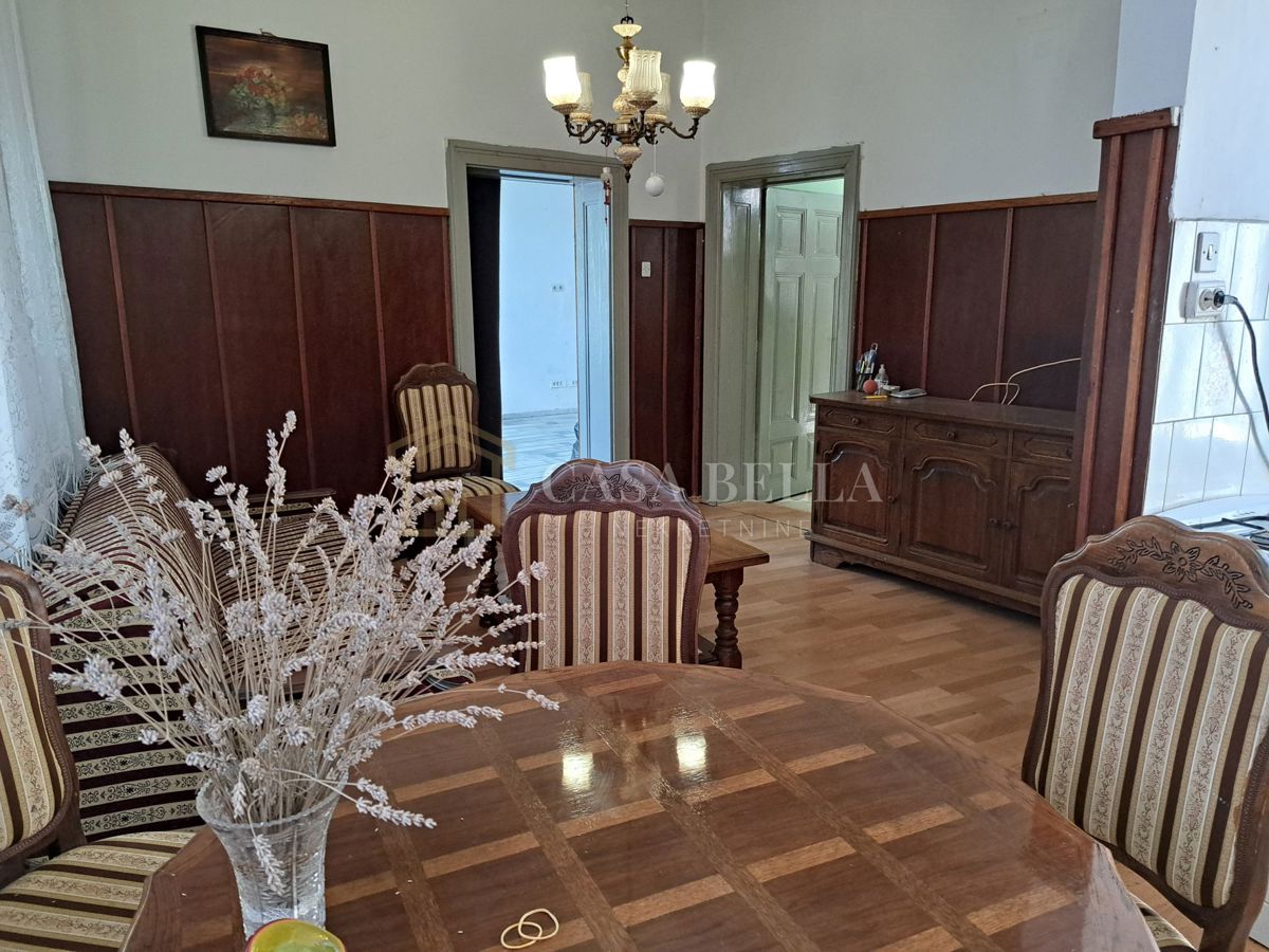 Haus Zu verkaufen - OSJEČKO-BARANJSKA VALPOVO